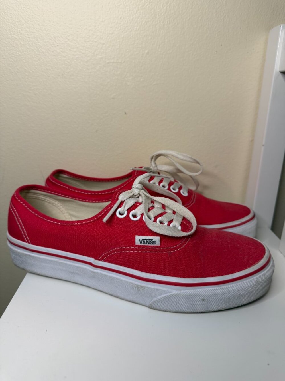 RED Vans Womens Sneakers Shoes Mens7/Womens8.5US - Picture 5 of 6